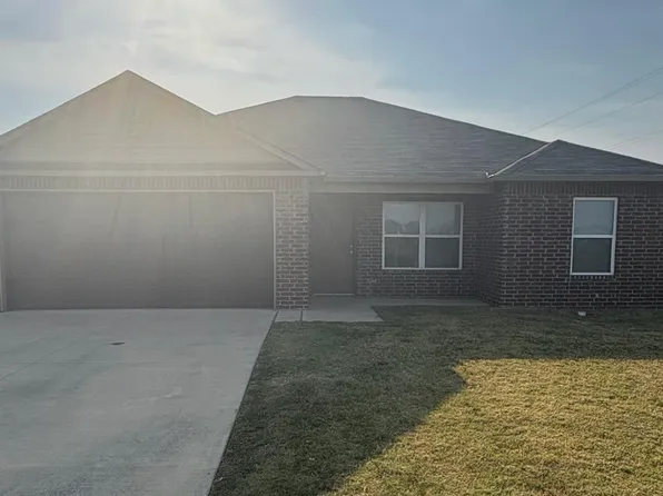 3701 Keeneland Dr, Jonesboro, AR 72404
