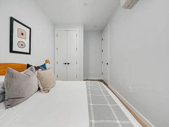 5th image of 235 Troy Ave Floor 2