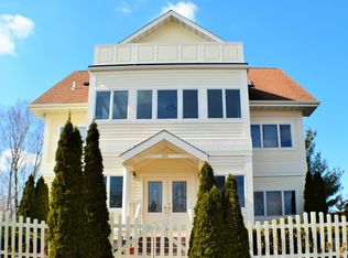 1204 N B St APT 100, Fairfield, IA 52556