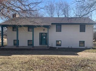 3600 S Valley View St, Wichita, KS 67215