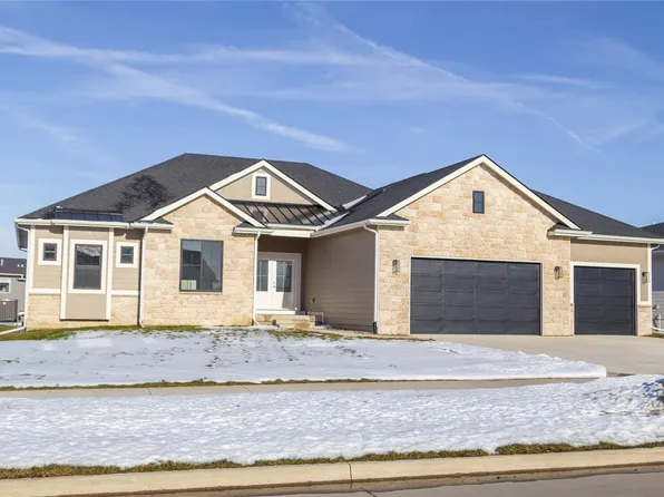 135 NW Alderleaf Dr, Waukee, IA 50263