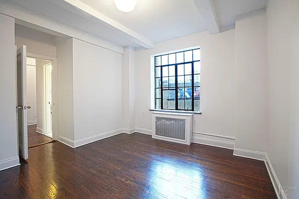 Rented by Hecht Group | media 3