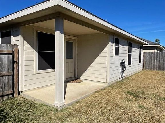 3rd image of 15806 Parmley Creek Ct