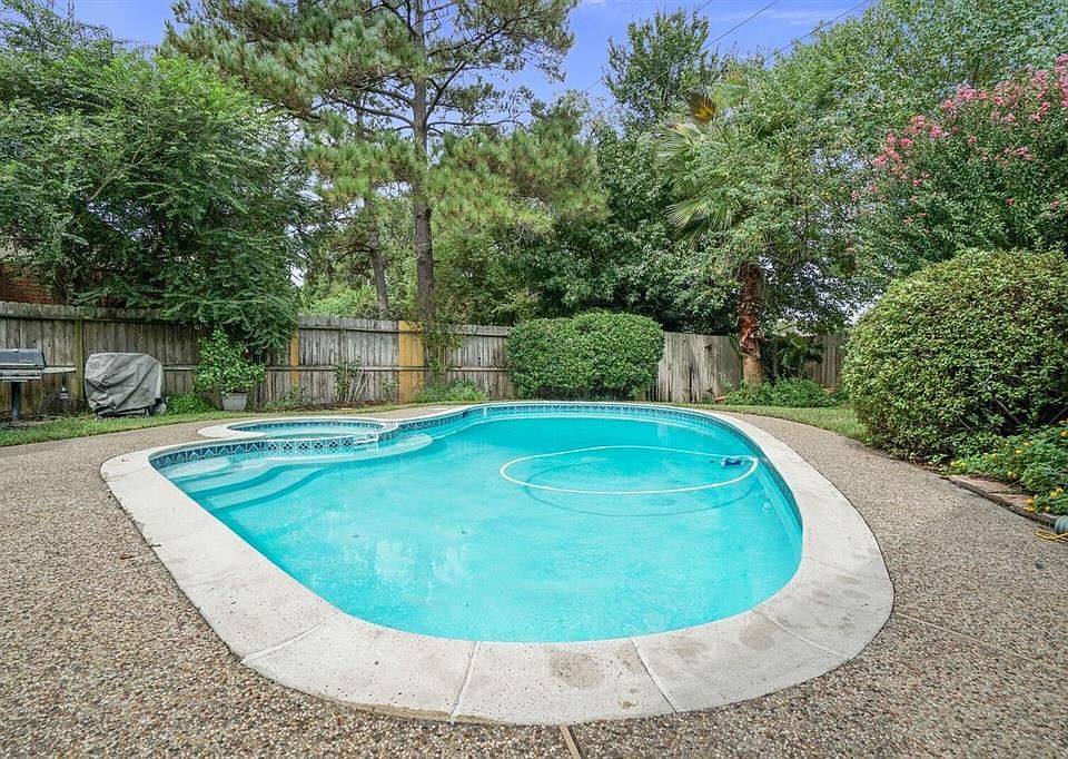 1st image of 3123 Creek Manor Dr