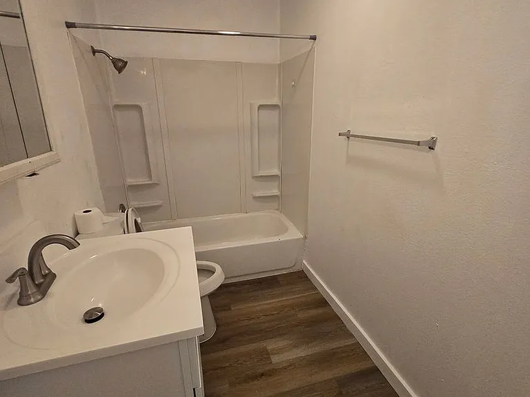 1113 S Lea Ave #39 — Photo 8