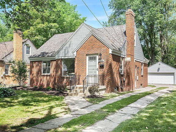 2nd image of 2634 Raymond Ave SE