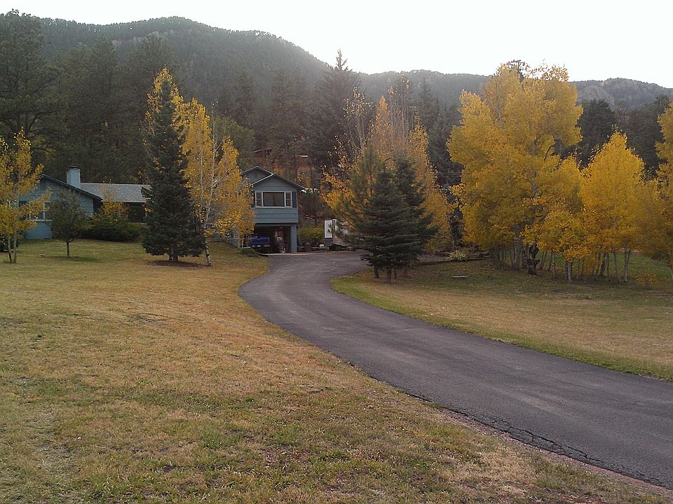 2nd image of 8855 Chipita Park Rd