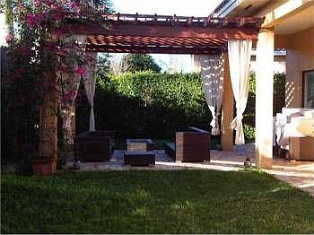 2nd image of 7528 SW 189th St