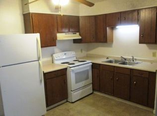 104 W Shelbourne Dr #4, Normal, IL 61761