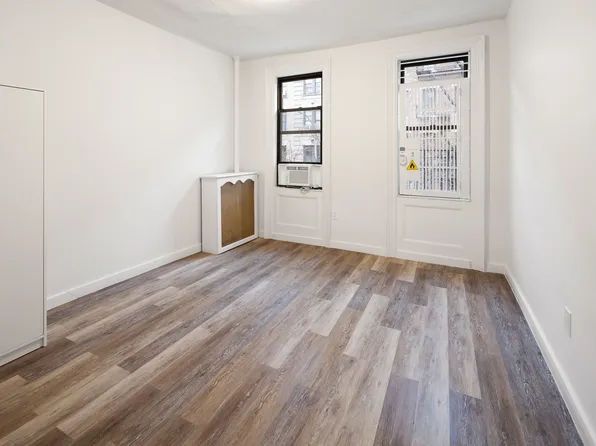 715 West 180th Street image 2 of 8