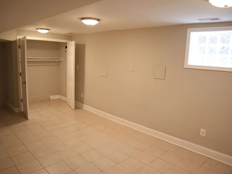 2206 N Charles St — Photo 16