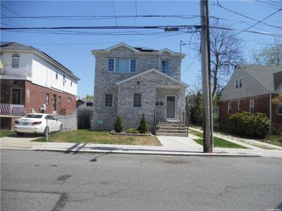 (Undisclosed Address), Saint Albans, NY, 11412