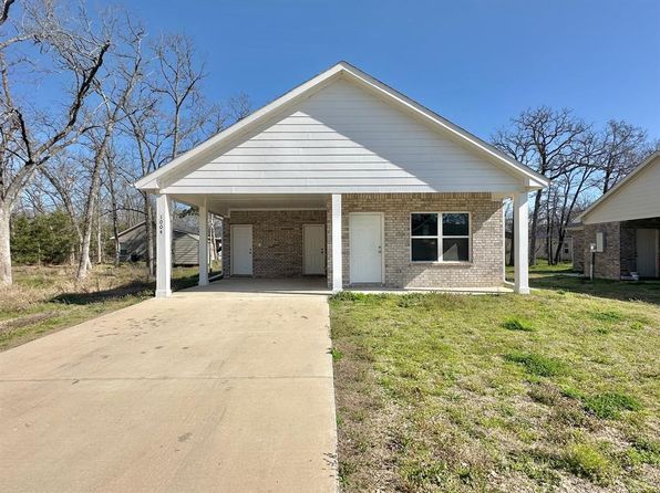 1004 Woodland Dr