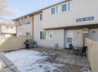 Norshire Gardens, Edmonton, AB T5C 1L6