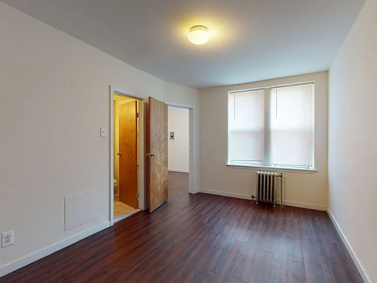 Trinity Place Apartments — Photo 25