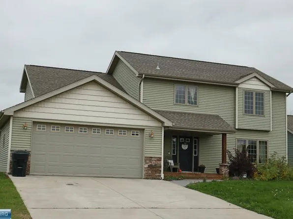 1505 N 3rd Ave W, Virginia, MN 55792