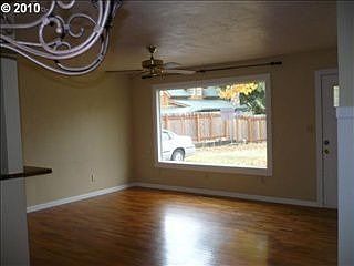 3rd image of 665 W 1st St
