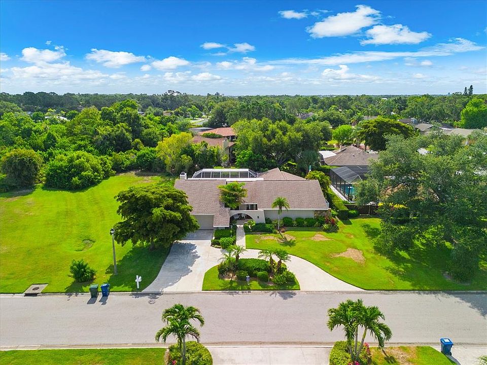 1st image of 4010 Country View Dr