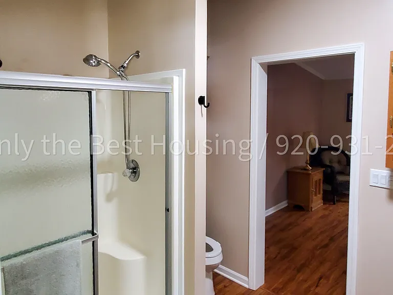 38 Apple Hill Dr — Photo 14