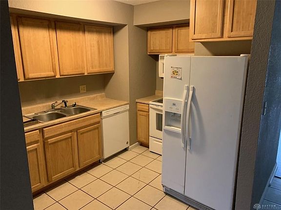 5th image of 3118-3120 Benchwood Dr