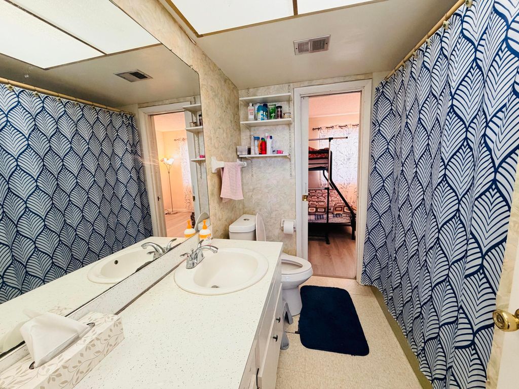 2851 E GOLF Boulevard #206, photo 4