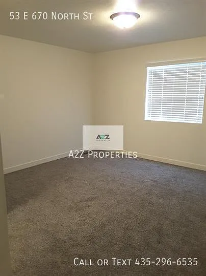 53 E 670 N — Photo 19