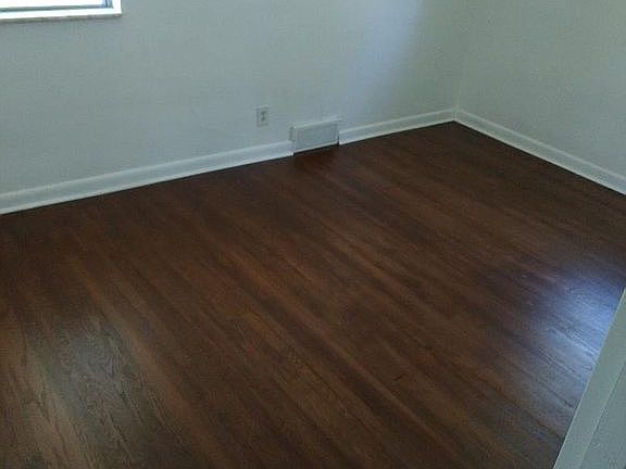 3rd image of 9203 Kenstan Ct