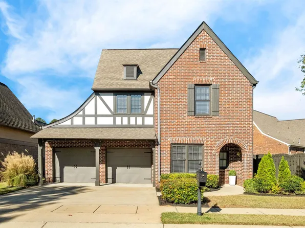 2111 Chalybe Dr, Hoover, AL 35226