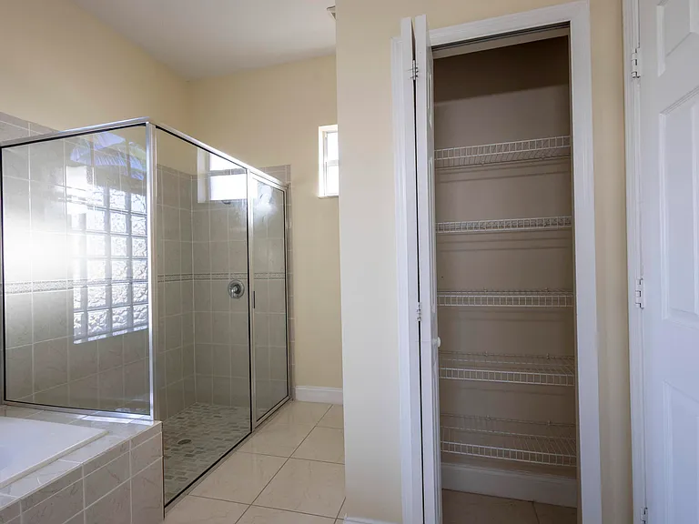 4074 SW Kallen St — Photo 21
