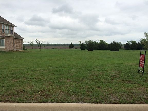 2nd image of 1317 Lakebreeze Dr
