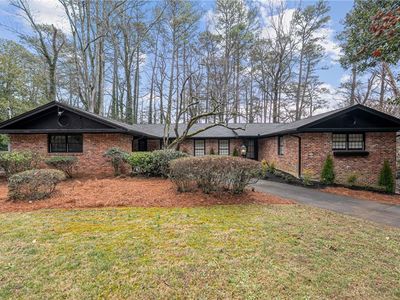 585 Spalding Dr, Sandy Springs, GA, 30328