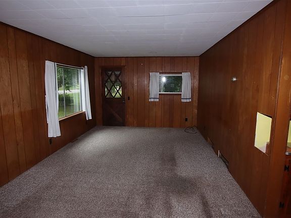 5th image of 2120 Walloon St