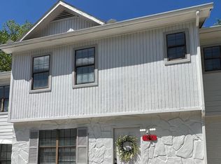 1956 Padgett Dr, Austell, GA 30106
