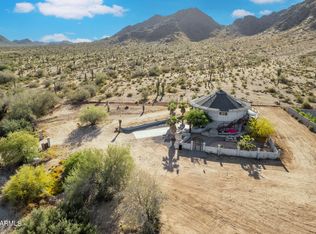 5110 W Saddle Mountain Trl, San Tan Valley, AZ 85144