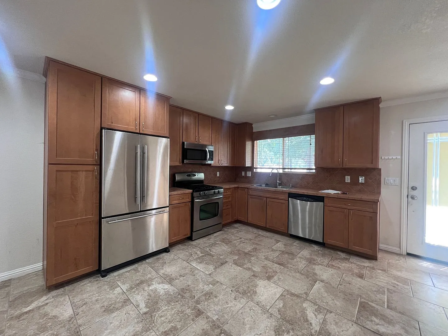 Riverview Dr 2/1.5 Townhome in Gardnerville — Photo 4