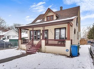 3484 Peter St, Windsor, ON N9C 1J3