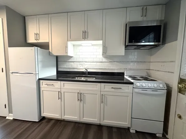 23 Burlington St Suite 3, Woburn, MA 01801