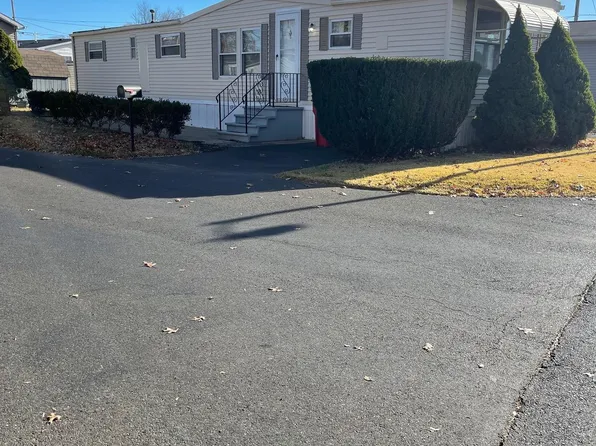 3413 Iris Ave, Trevose, PA 19053