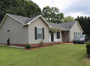 180 Clifford Rd, Boiling Springs, SC 29316