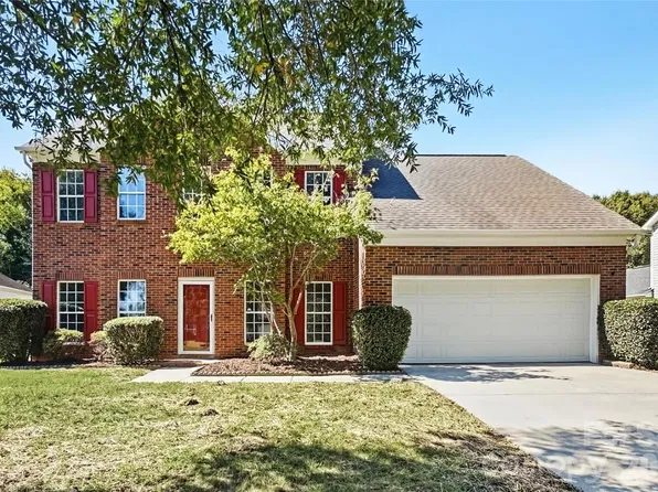 1036 Enderbury Dr, Indian Trail, NC 28079