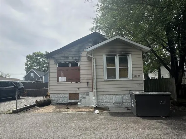 3976 Eichelberger St, Saint Louis, MO 63116