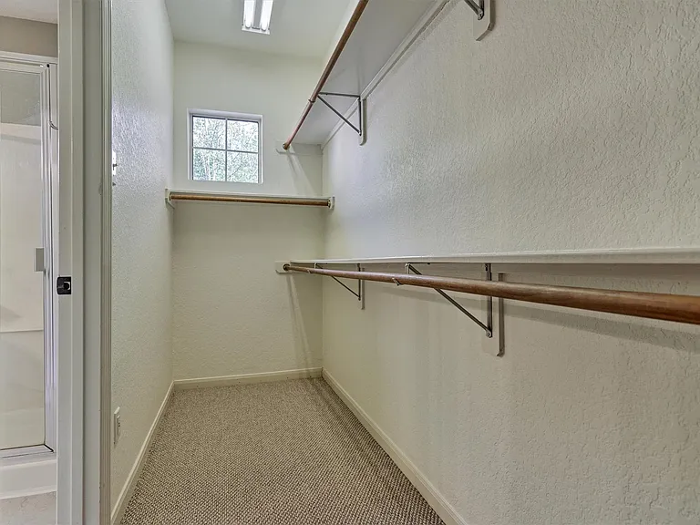15 Cobble Gate Pl — Photo 23