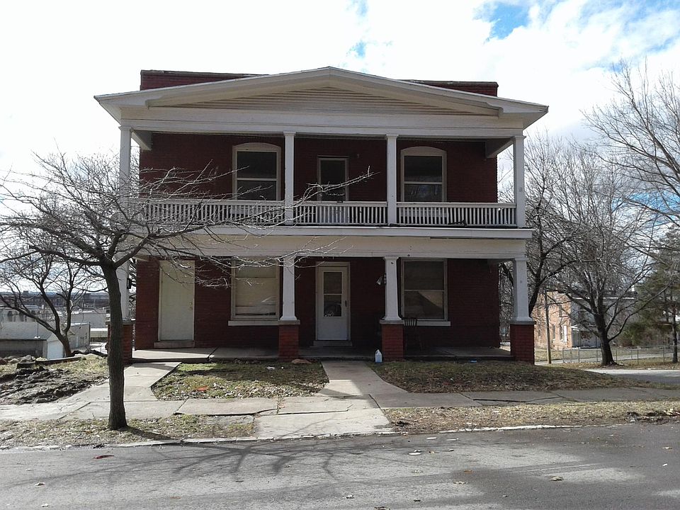 1st image of 804 S 11th St