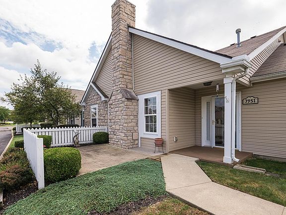 3rd image of 7951 Padstow Dr