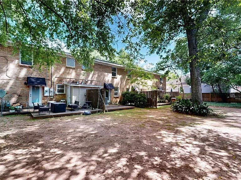 4355 Stein Ave #C — Photo 4