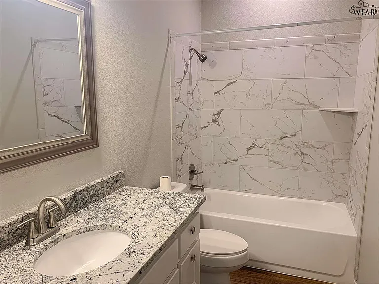 4701 Belair Blvd — Photo 9