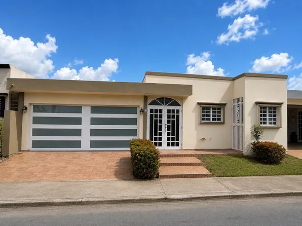 Urb Paseo De Santa Barbara #93, Gurabo, PR 00778