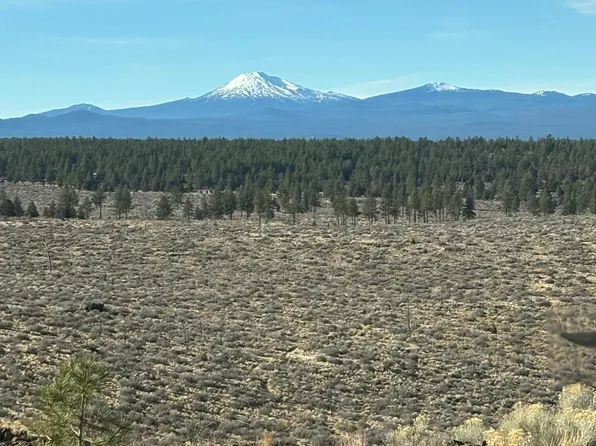 22573 Calgary Dr, Bend, OR 97702