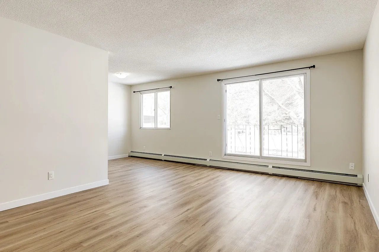 Valhalla Apartments — Photo 1