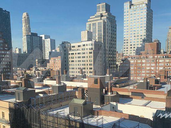 4th image of 420 E 64th St Unit W 12fg